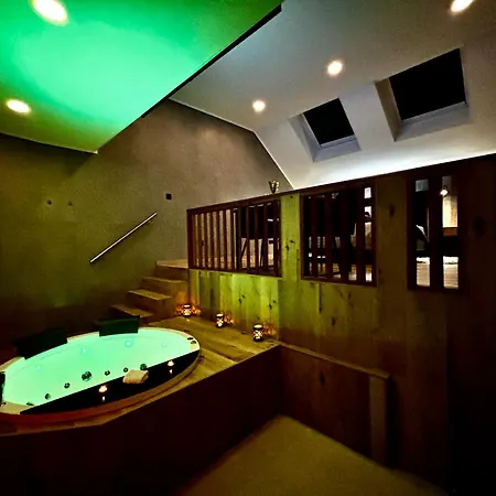 Pause Thermale Deluxe Et Privatif Yetişkin Oteli *